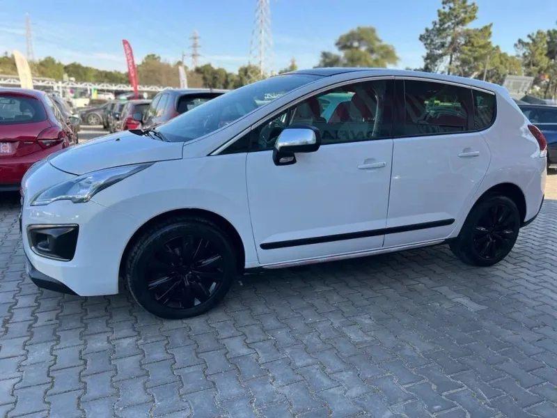 Peugeot 3008 1.6 BlueHDi Allure EAT6 J18, fotografia 1