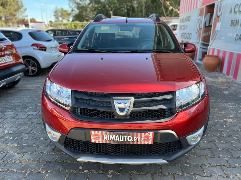 Dacia Sandero 0.9 TCE STEPWAY, fotografia 2