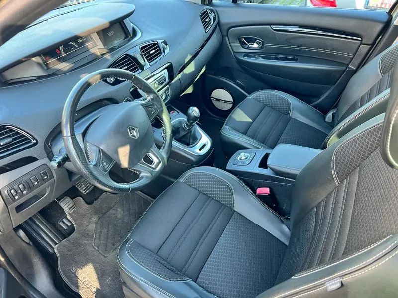 Renault Grand Scenic BOSE, fotografia 9
