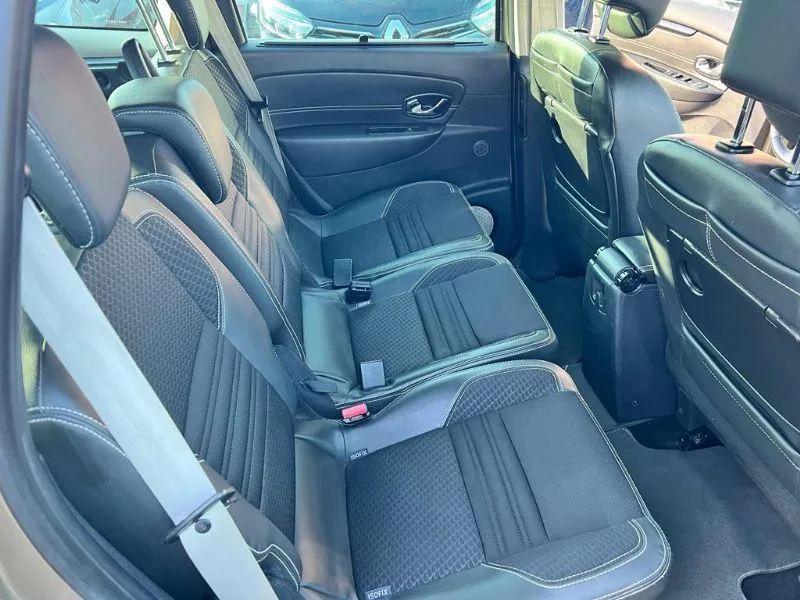 Renault Grand Scenic BOSE, fotografia 13