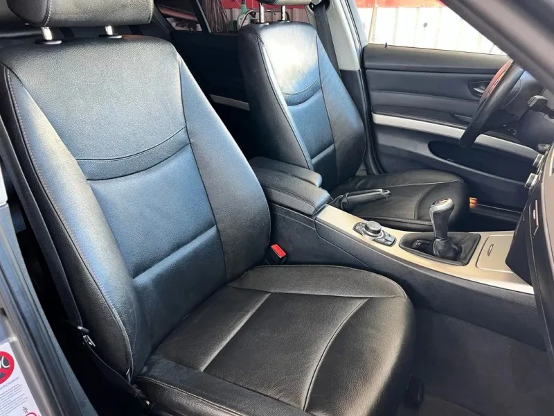 BMW 320 d EfficientDynamics Line Sport, fotografia 9