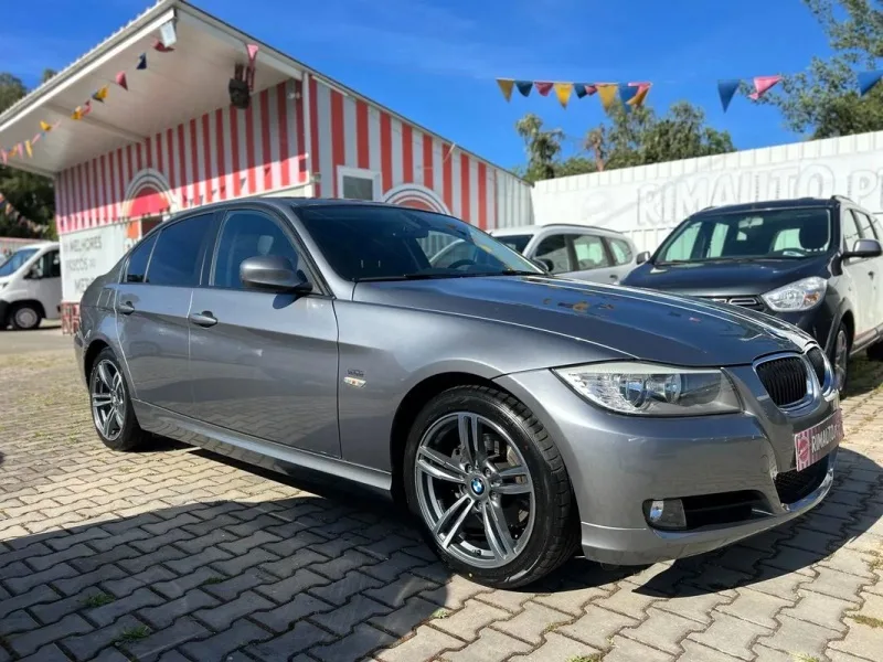 BMW 320 d EfficientDynamics Line Sport, fotografia 1