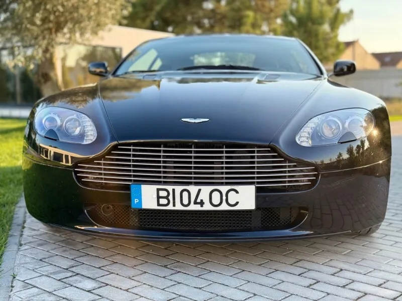 Aston Martin Vantage Coupe V8, fotografia 29