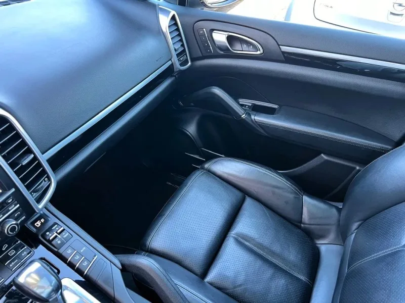 Porsche Cayenne S, fotografia 7
