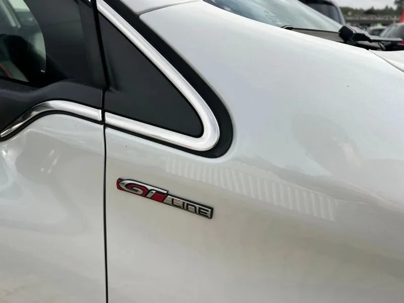 Peugeot 208 1.2 PureTech GT Line EAT6, fotografia 5