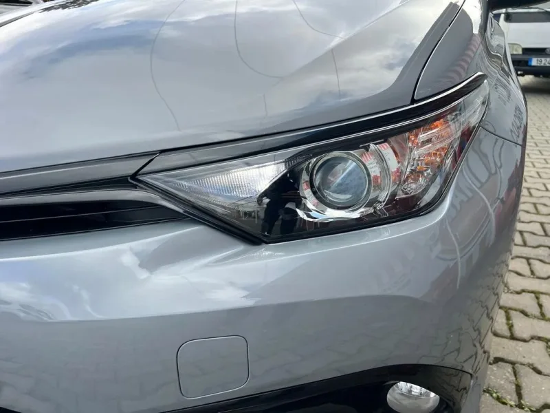 Toyota Auris 1.8 HSD Exclusive +TSS+Navi, fotografia 6