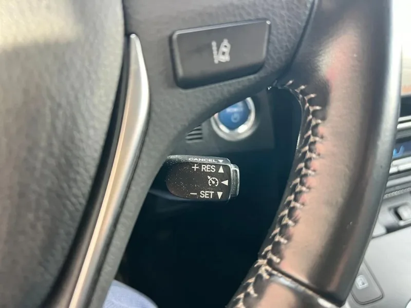 Toyota Auris 1.8 HSD Exclusive +TSS+Navi, fotografia 18