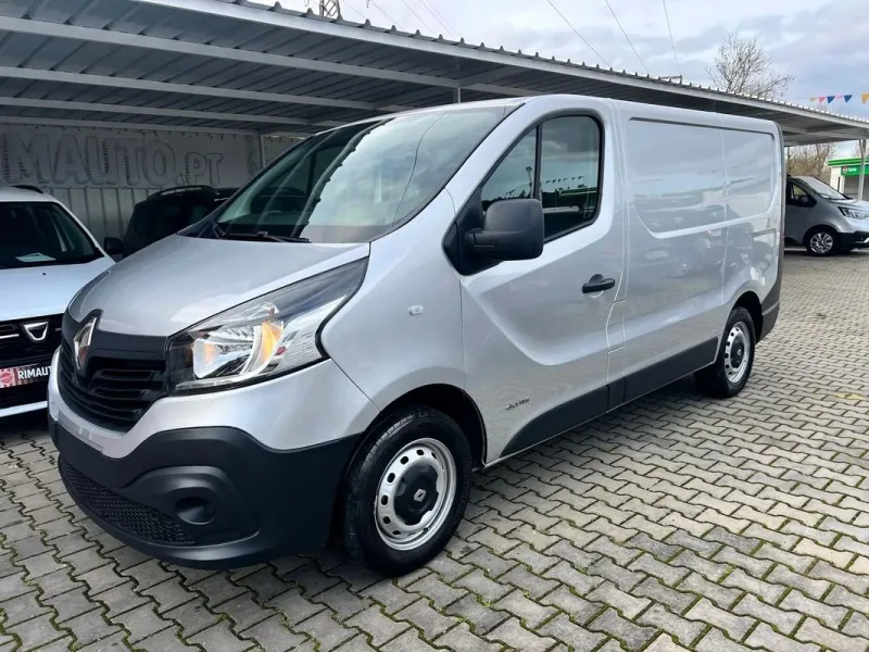 Renault Trafic trafic exclusive, fotografia 11