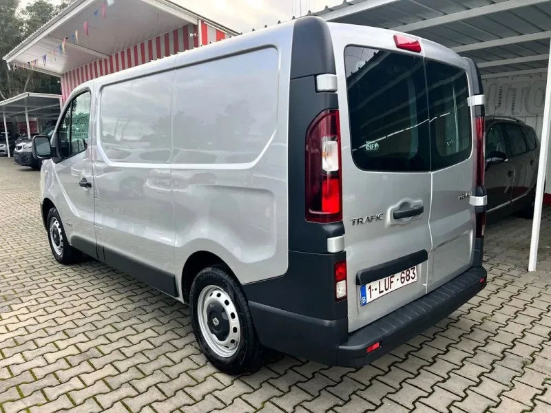 Renault Trafic trafic exclusive, fotografia 2