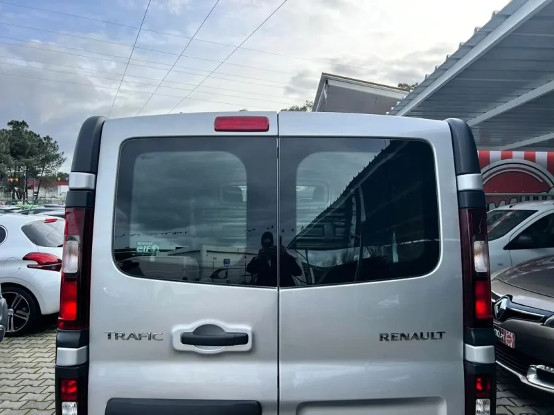 Renault Trafic trafic exclusive, fotografia 5