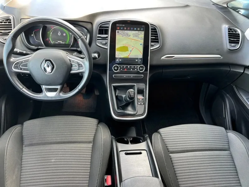 Renault Grand Scenic 1.5 dCi Expression SS, fotografia 6