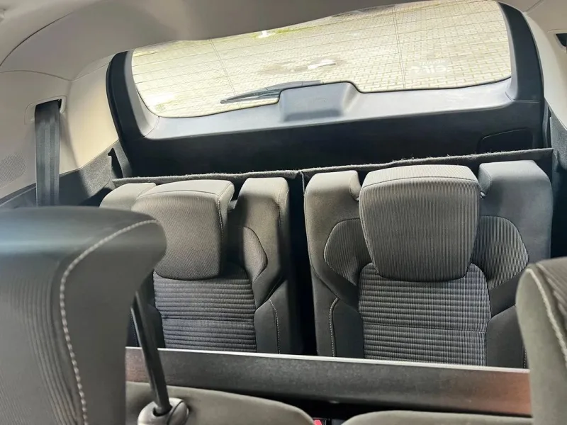 Renault Grand Scenic 1.5 dCi Expression SS, fotografia 7