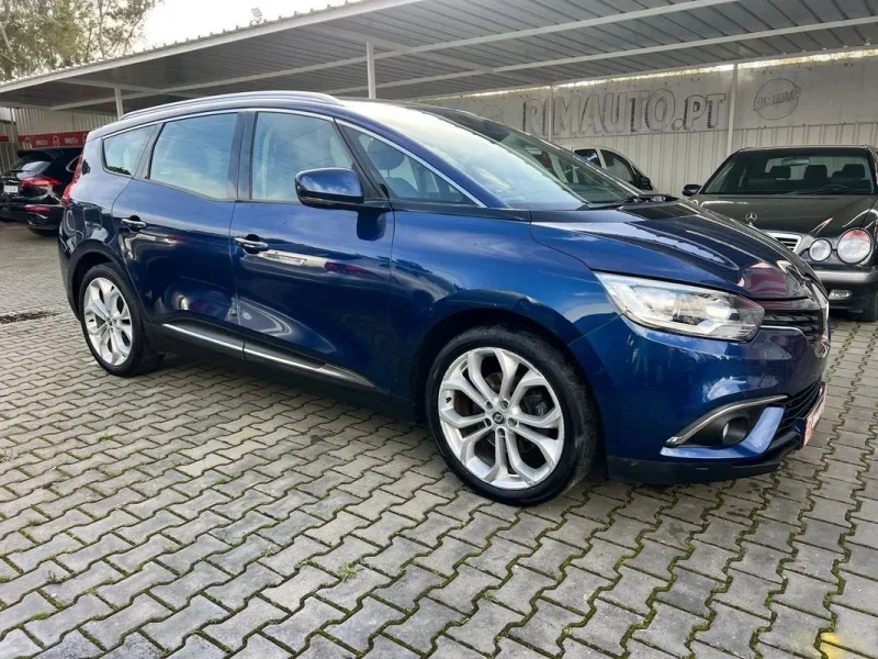 Renault Grand Scenic 1.5 dCi Expression SS, fotografia 10