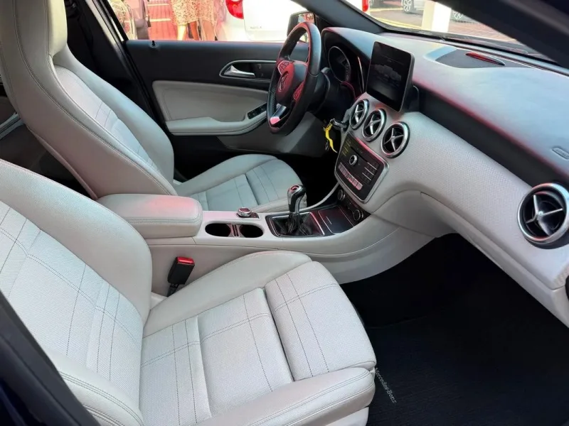 Mercedes Benz A 180 1.5, fotografia 15