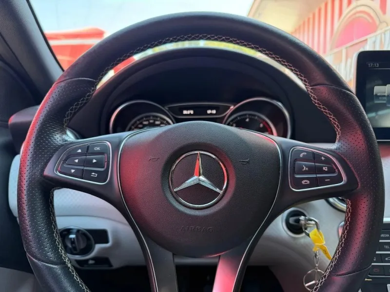 Mercedes Benz A 180 1.5, fotografia 9