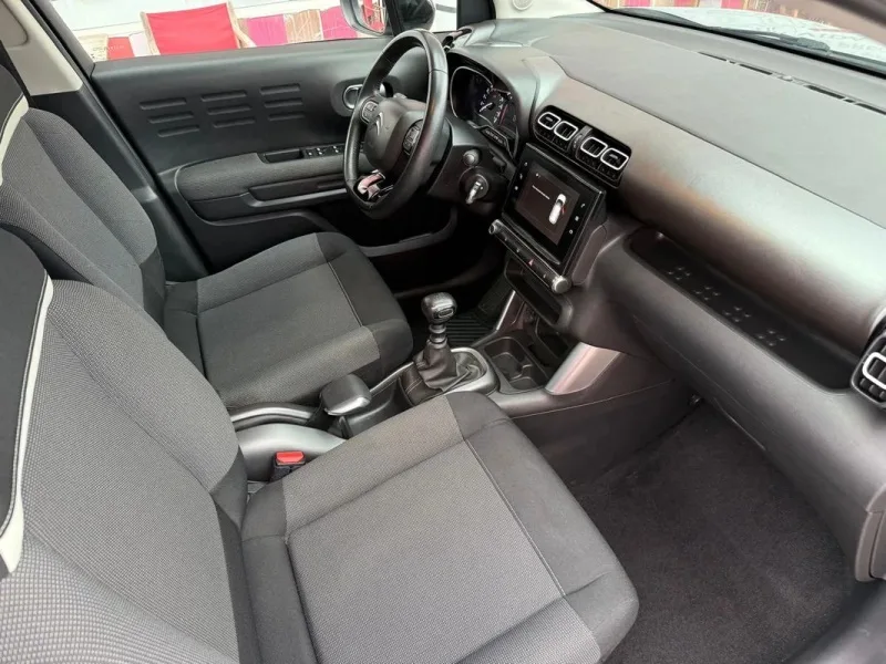 Citroën C3 Aircross 1.5 BlueHDi Shine S&S, fotografia 15