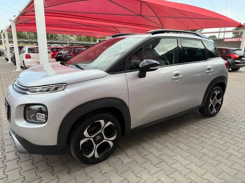 Citroën C3 Aircross 1.5 BlueHDi Shine S&S, fotografia 19