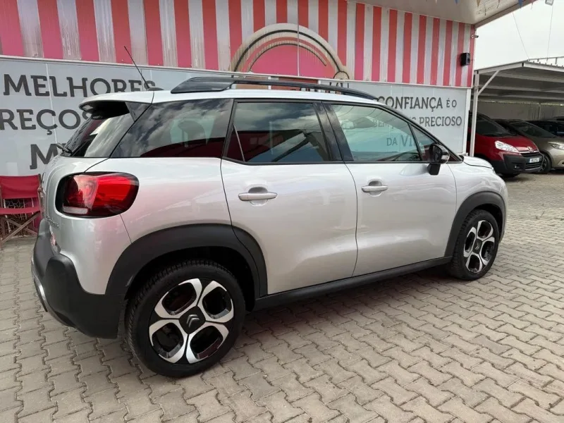 Citroën C3 Aircross 1.5 BlueHDi Shine S&S, fotografia 2