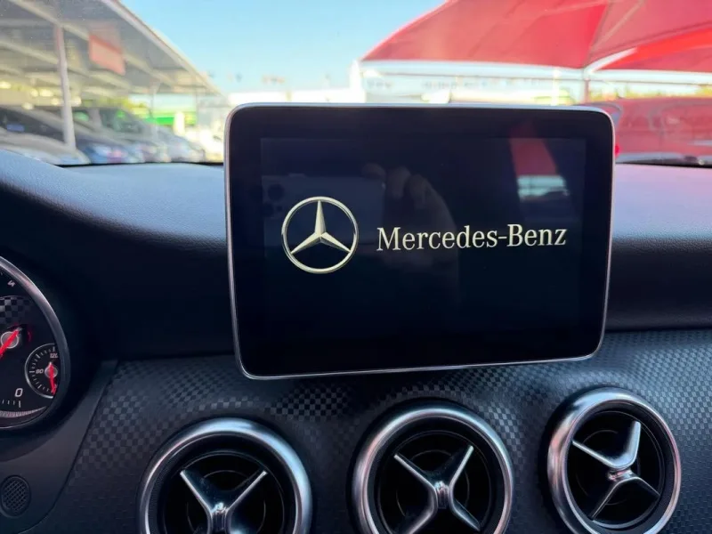 Mercedes Benz A 180 CDi BE Edition Style, fotografia 3