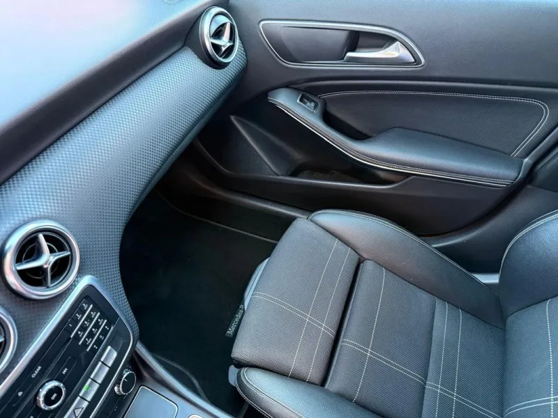 Mercedes Benz A 180 CDi BE Edition Style, fotografia 4