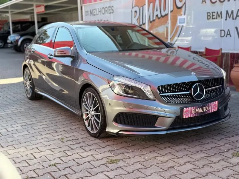 Mercedes Benz A 220 AMG, fotografia 9