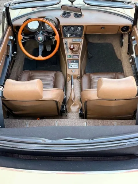 Alfa Romeo Spider, fotografia 19
