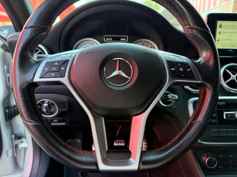 Mercedes Benz A 180 CDI BE AMG Sport, fotografia 15