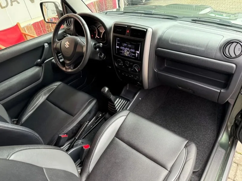 Suzuki Jimny, fotografia 14