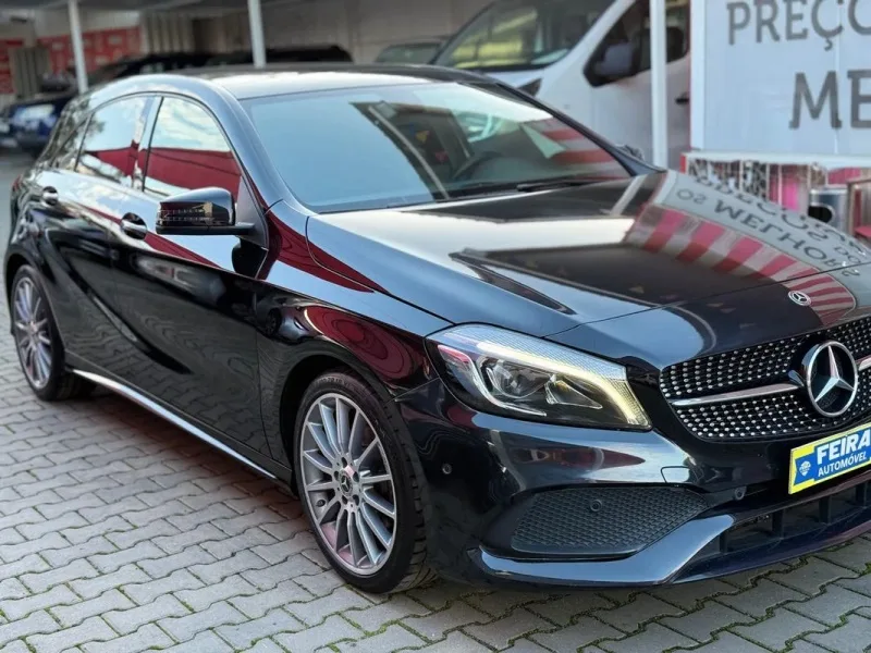 Mercedes Benz A 220, fotografia 12
