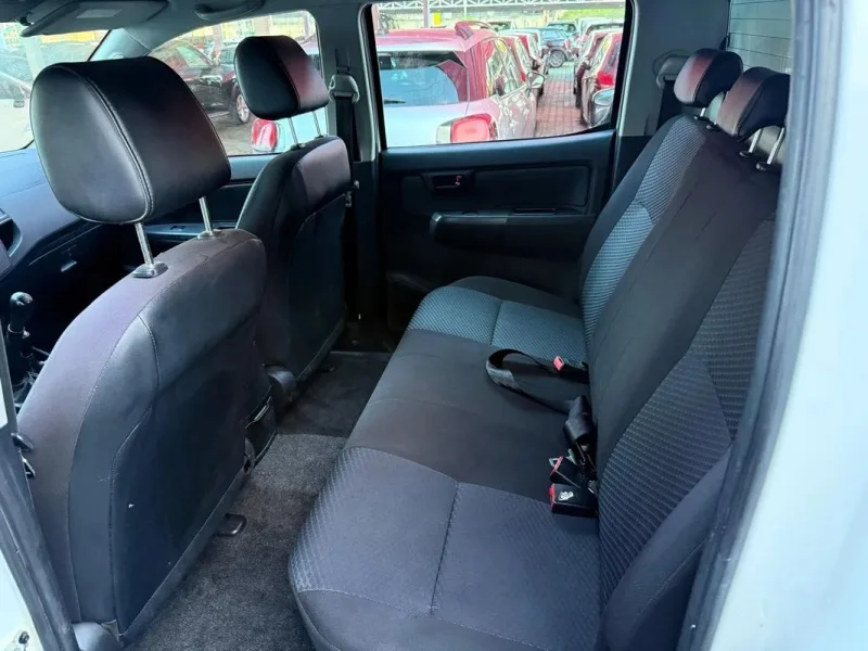 Toyota Hilux, fotografia 7