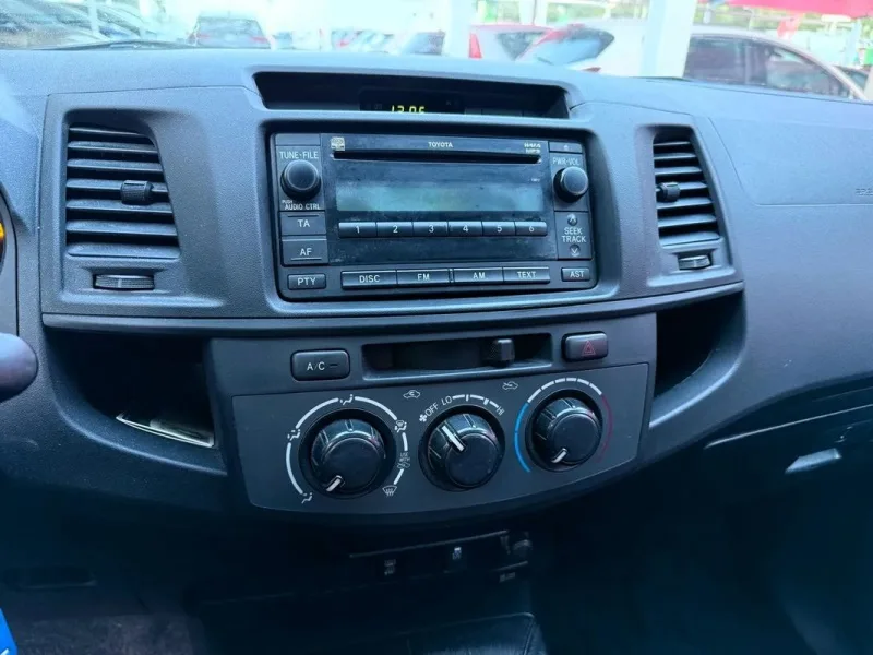 Toyota Hilux, fotografia 5