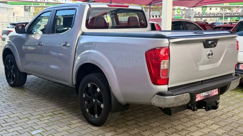 Nissan Navara 2.3 dCi CD 4WD N-Connecta, fotografia 2