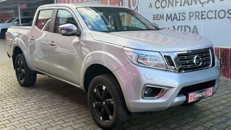 Nissan Navara 2.3 dCi CD 4WD N-Connecta, fotografia 8