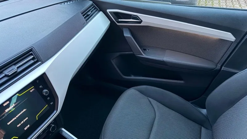 Seat Arona, fotografia 17
