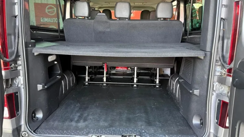 Renault Trafic 1.6 dCi L2H1 1.2T SS, fotografia 14
