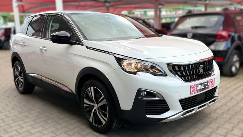 Peugeot 3008 1.2 PureTech Allure J18, fotografia 13