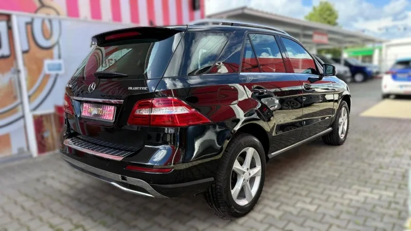 Mercedes Benz ML 250 BlueTEC, fotografia 11