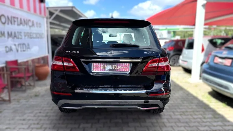 Mercedes Benz ML 250 BlueTEC, fotografia 18