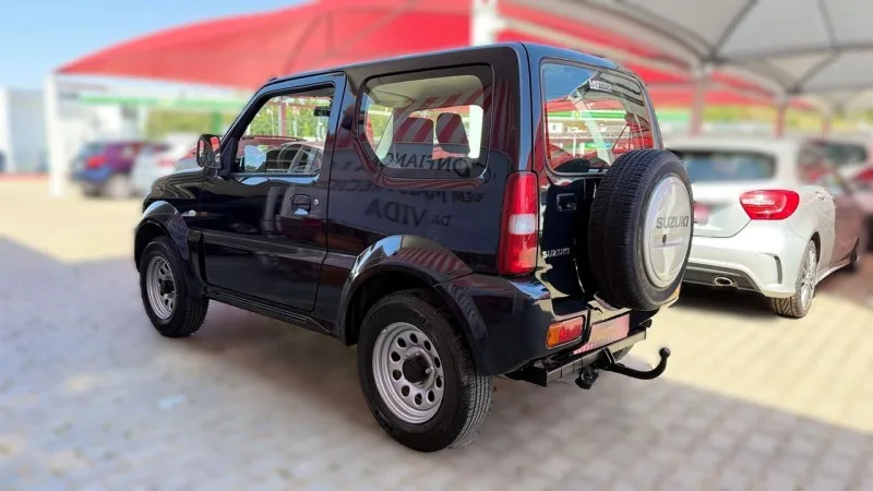 Suzuki Jimny, fotografia 2