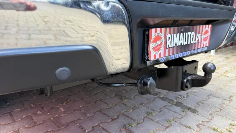 Isuzu D-Max 1.9 Ddi CD 4WD LS CM Aut., fotografia 22
