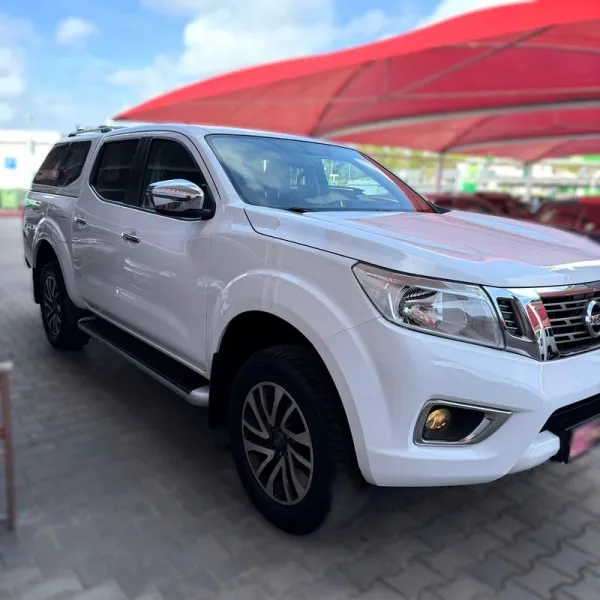 Nissan Navara 2.3 dCi CD 4WD N-Connecta, fotografia 11