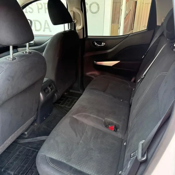 Nissan Navara 2.3 dCi CD 4WD N-Connecta, fotografia 7