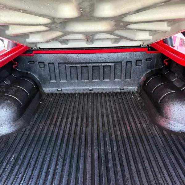 Isuzu D-Max 2.5 DTi CD 4WD LS Sport Edition, fotografia 4