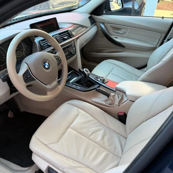 BMW 318 d Line Modern, fotografia 8