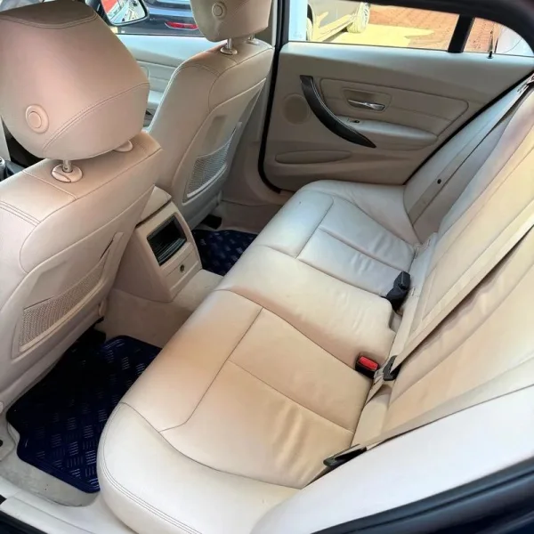 BMW 318 d Line Modern, fotografia 6