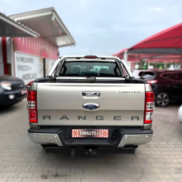 Ford Ranger 2.2 TDCi CD Limited 4WD Aut., fotografia 9