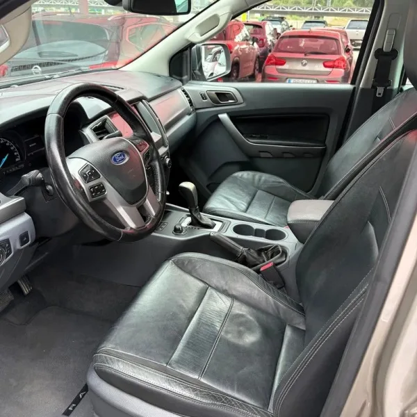 Ford Ranger 2.2 TDCi CD Limited 4WD Aut., fotografia 17