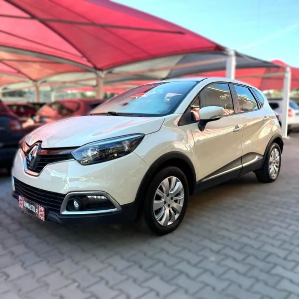 Renault Captur 0.9 TCE Exclusive, fotografia 1
