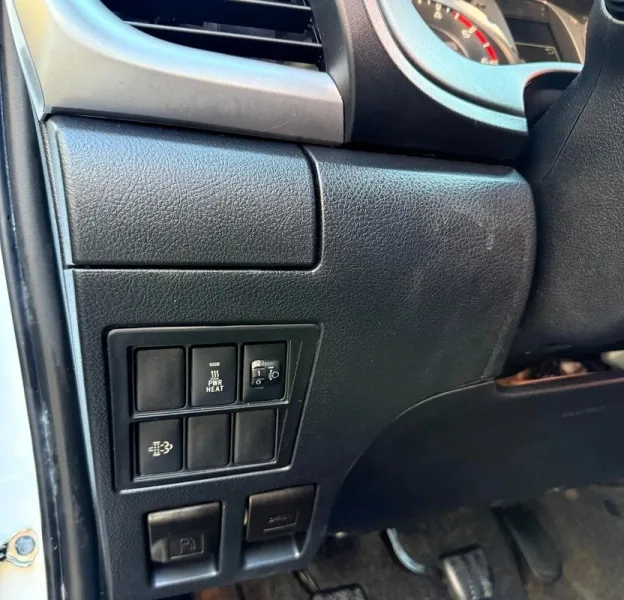 Toyota Hilux 2.4 D-4D 4WD Tracker, fotografia 16