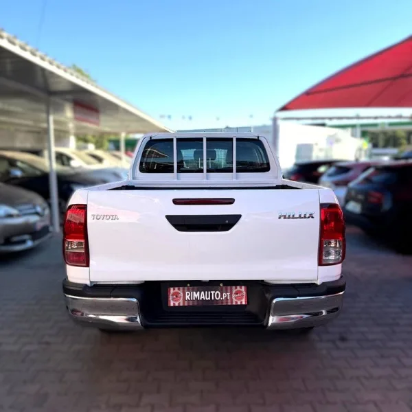 Toyota Hilux 2.4 D-4D 4WD Tracker, fotografia 11